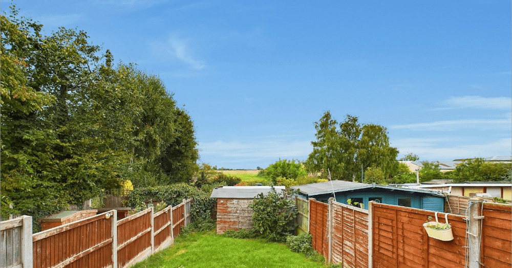 Case Study - Successful Sale of a Victorian Mid-Terrace Cottage Case Study - Successful Sale of a Victorian Mid-Terrace Cottage